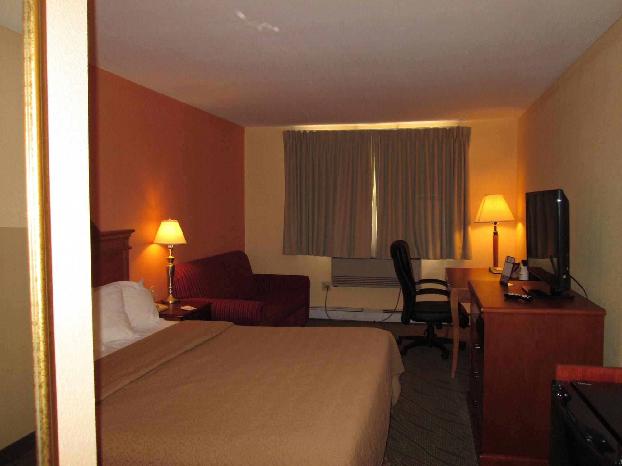 Quality Inn Гейлорд Экстерьер фото