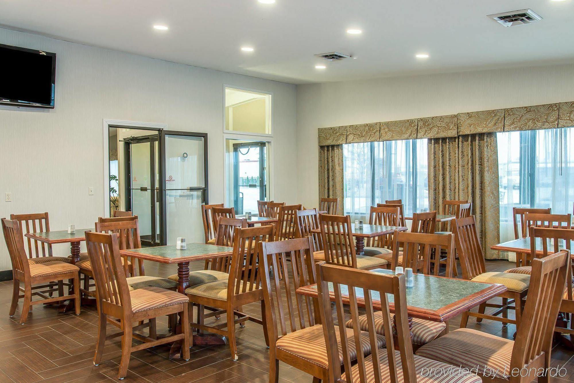 Quality Inn Гейлорд Экстерьер фото