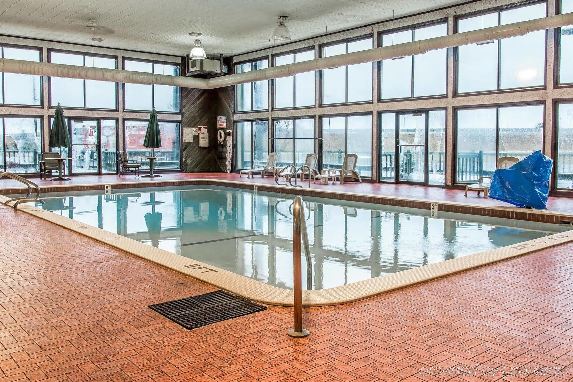 Quality Inn Гейлорд Экстерьер фото