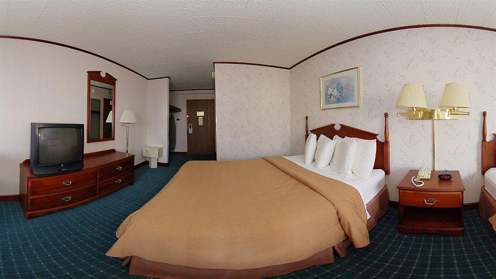 Quality Inn Гейлорд Экстерьер фото